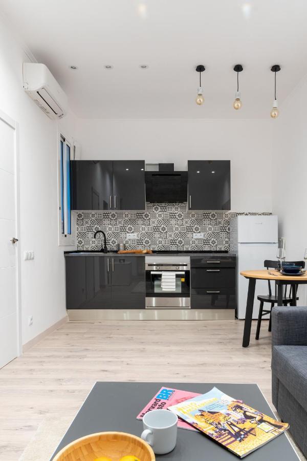 Cozy Studio Apartment 5 Min From Camp Nou Barcelona Buitenkant foto