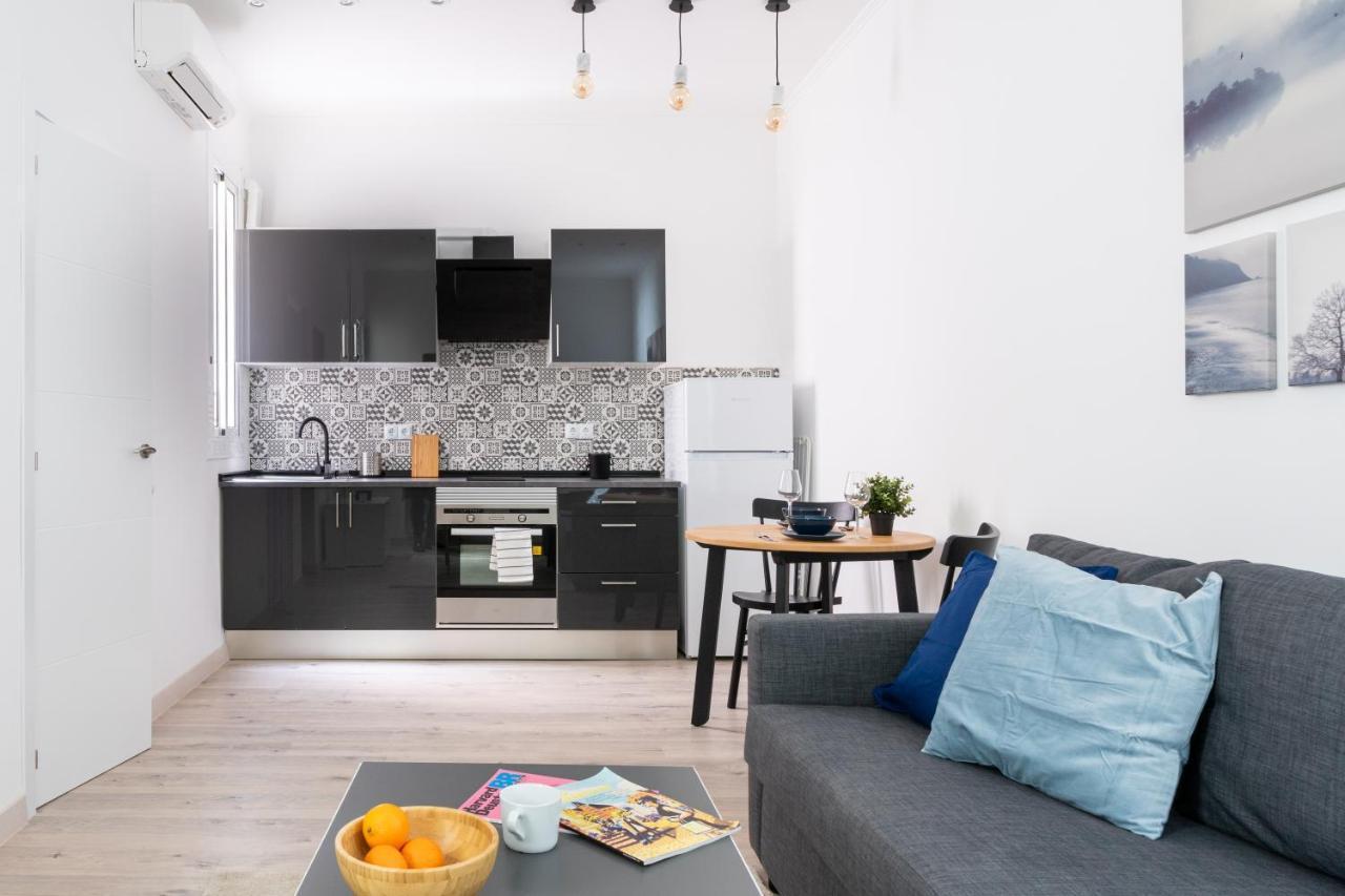 Cozy Studio Apartment 5 Min From Camp Nou Barcelona Buitenkant foto