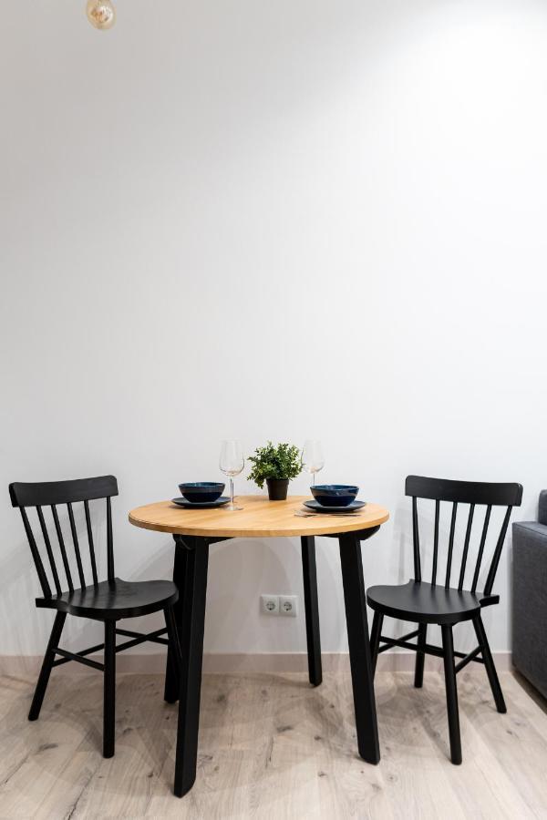 Cozy Studio Apartment 5 Min From Camp Nou Barcelona Buitenkant foto