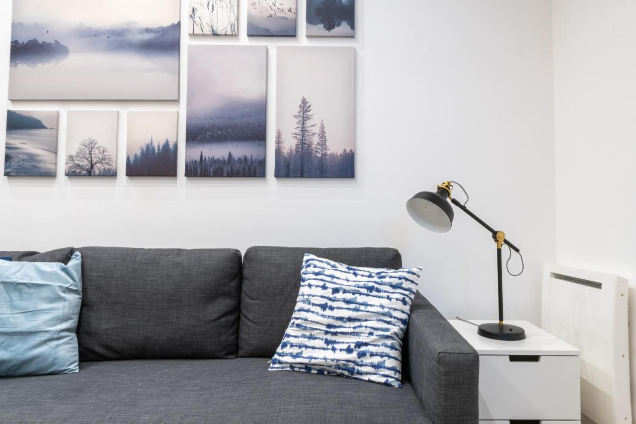 Cozy Studio Apartment 5 Min From Camp Nou Barcelona Buitenkant foto