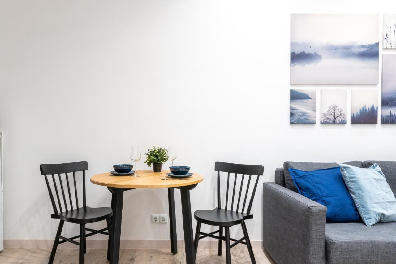 Cozy Studio Apartment 5 Min From Camp Nou Barcelona Buitenkant foto